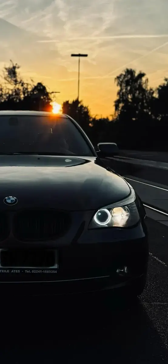 Gebraucht BMW 523 190 PS (139 kW) 2007 Grau Limousine