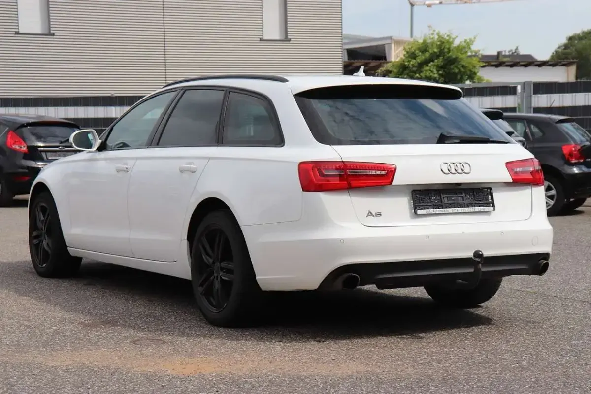 Gebraucht Audi A6 Sport 190 PS (139 kW) 2014 Weiß Kombi