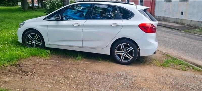 Second-hand BMW 218 150 CP (110 kW) 2015 Alb Break