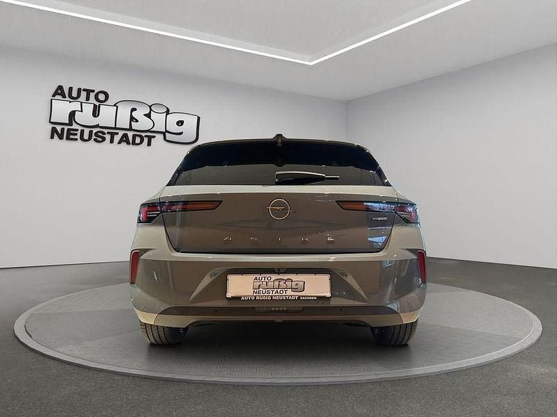 Neu Opel Astra Edition 145 PS (106 kW) 2026 Grafik grau (uni) Limousine