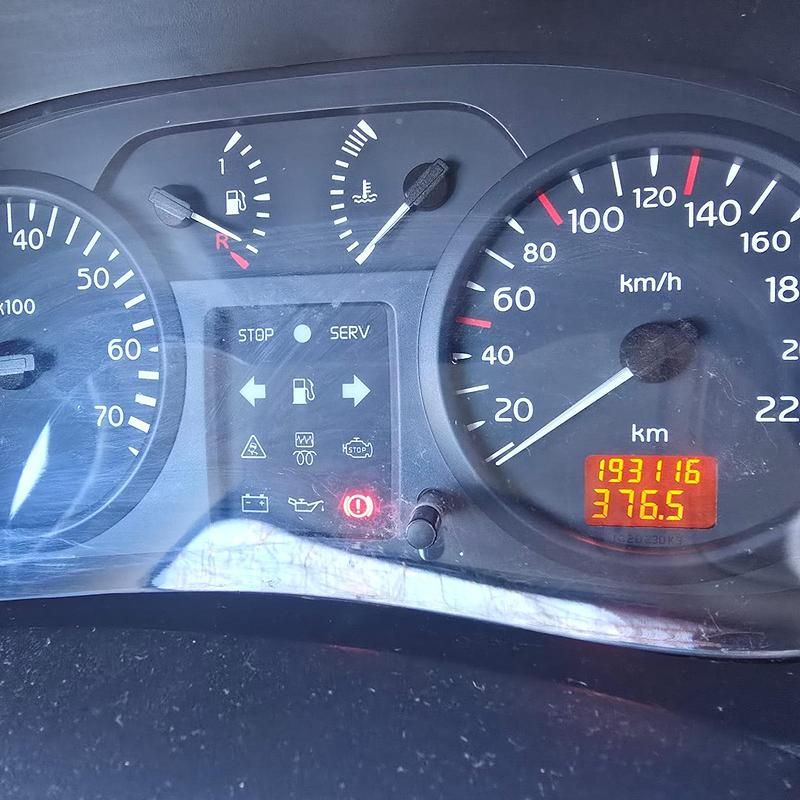 Gebraucht Renault Clio II 55 PS (40 kW) 2003 Silber Kleinwagen