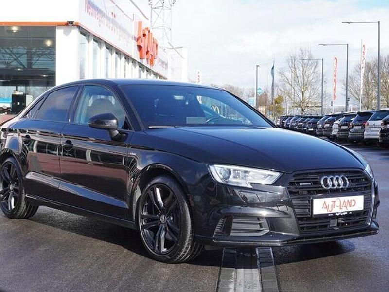 Gebraucht Audi A3 Sport 184 PS (135 kW) 2017 Schwarz Limousine