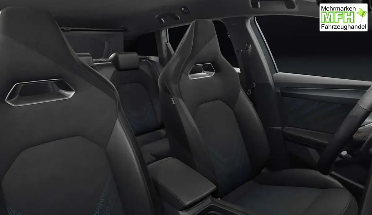 Neu Cupra Leon VZ 333 PS (244 kW) 2025 Midnight schwarz meta... Kombi