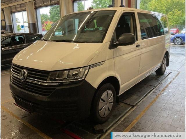 Candyweiß Gebraucht 2021 VW T6.1 Trendline Van | 39.990 € (Guter Preis) - Bild 1/4