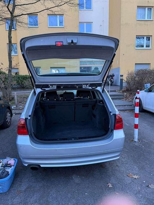 Gebraucht BMW 320 170 PS (125 kW) 2008 Kombi