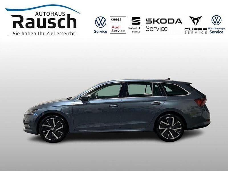 Gebraucht Skoda Octavia 204 PS (150 kW) 2021 Grau (metallic) Kombi