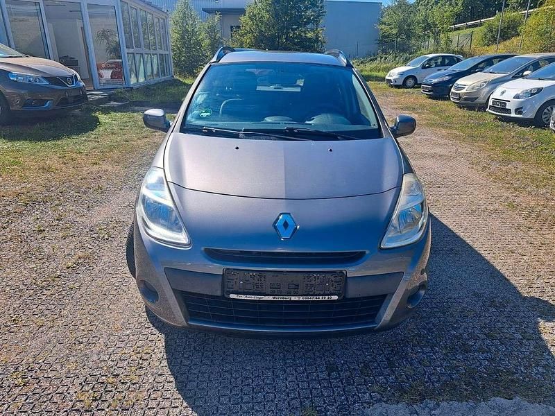 Gebraucht Renault Clio GrandTour Expression 75 PS (55 kW) 2010 Grau cassiopee Kombi