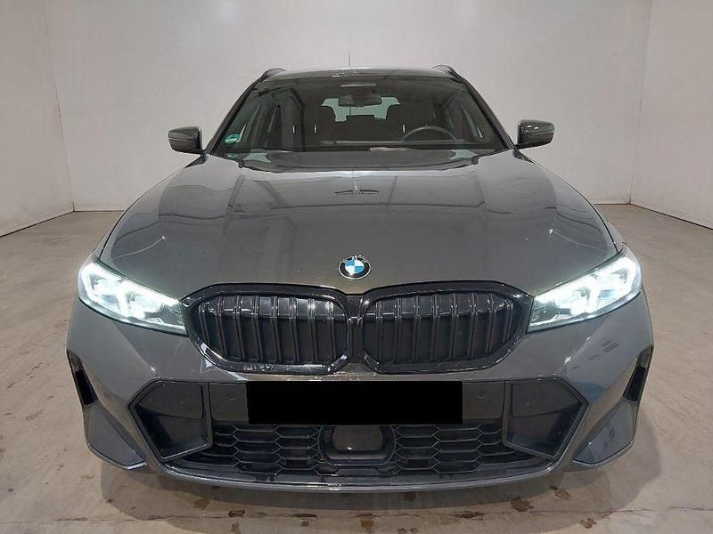 Gebraucht BMW 320 M Sport 190 PS (139 kW) 2024 Graukeine angabe Kombi