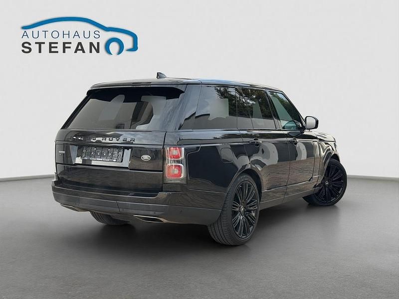 Gebraucht Land Rover Range Rover Autobiography 525 PS (386 kW) 2019 Schwarz SUV