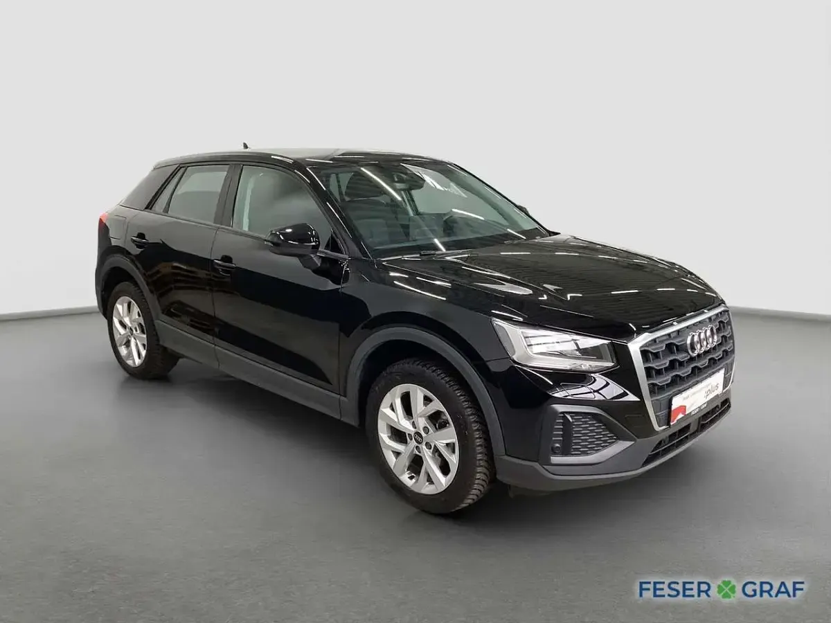 Gebraucht Audi Q2 Comfort 116 PS (85 kW) 2025 Schwarz SUV