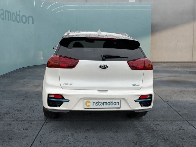 Gebraucht Kia e-Niro Spirit 150 kW (204 PS) 2021 Weiß SUV