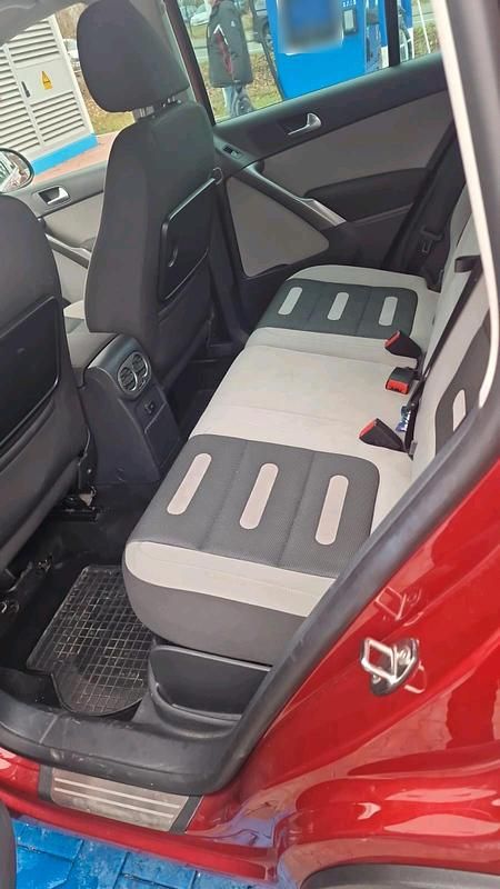 Gebraucht VW Golf 140 PS (102 kW) 2008 Rot SUV