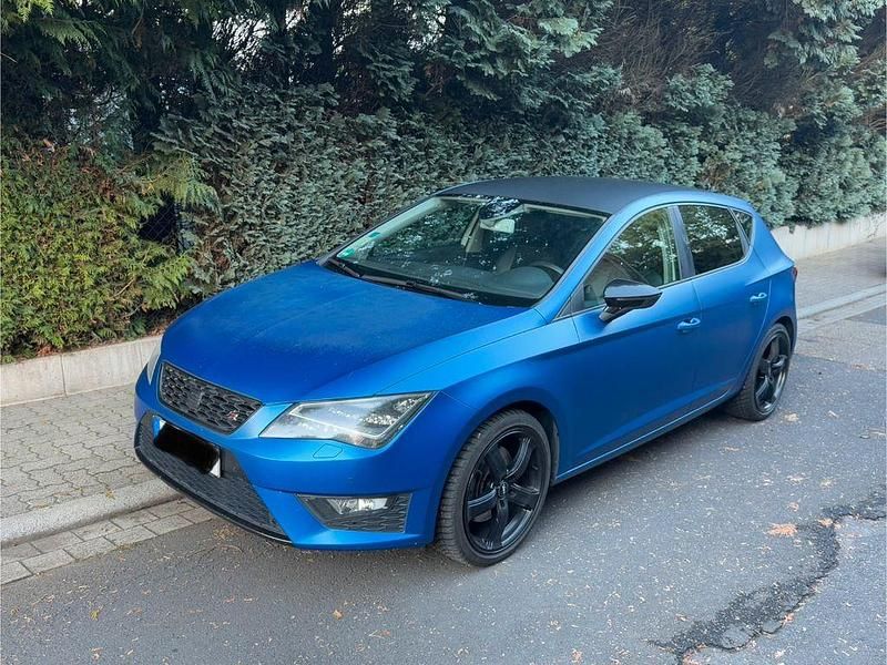 Blau Gebraucht 2014 Seat Leon FR Limousine | 5.950 € (Superpreis) - Bild 1/4