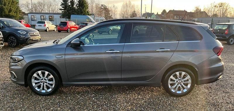 Gebraucht Fiat Tipo Lounge 120 PS (88 kW) 2019 Grau Kombi