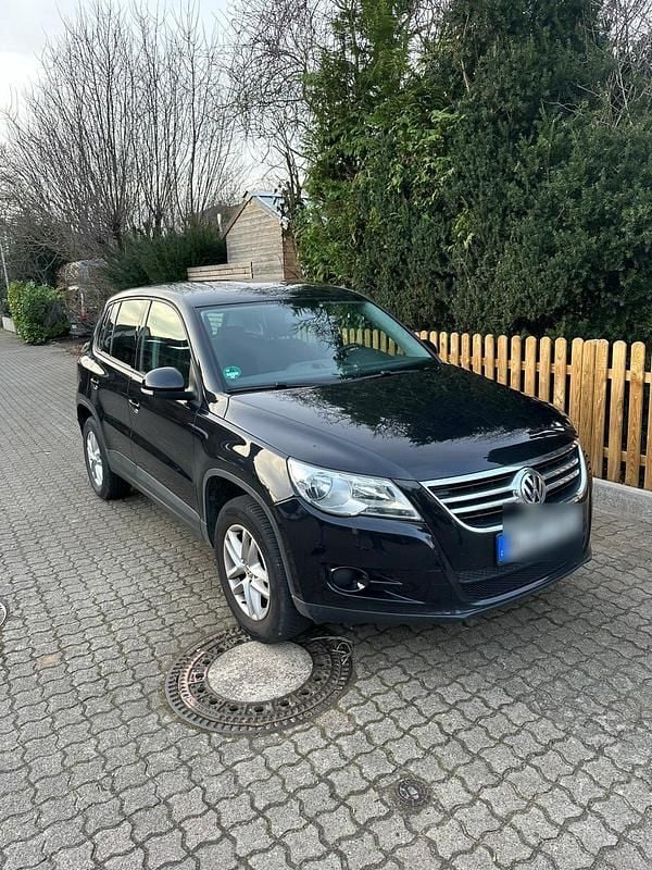 Schwarz Gebraucht 2009 VW Tiguan Sportline SUV | 4.200 € (Guter Preis) - Bild 1/4