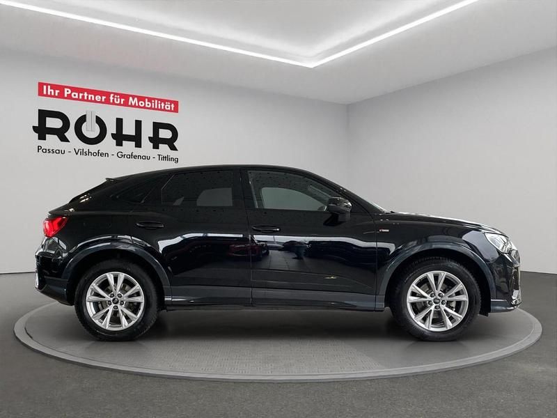 Gebraucht Audi Q3 Sportback S-Line 150 PS (110 kW) 2025 Mythosschwarz metallic SUV