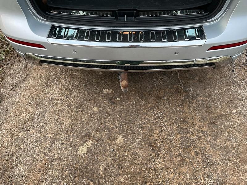 Gebraucht Mercedes ML350 258 PS (189 kW) 2011 Silber SUV