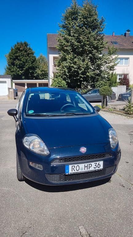Schwarz Gebraucht 2017 Fiat Punto Kleinwagen | 6.200 € (Fairer Preis) - Bild 1/4