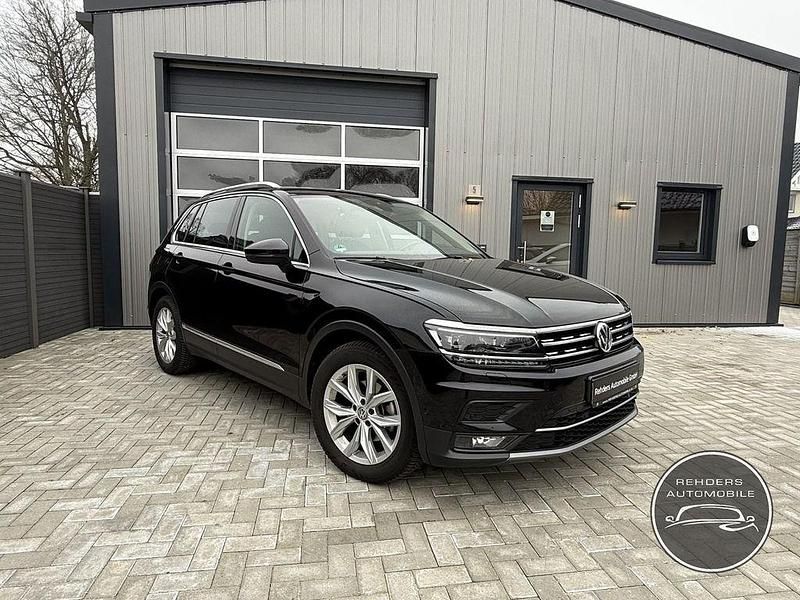 Schwarz Gebraucht 2018 VW Tiguan Highline SUV | 20.990 € (Fairer Preis) - Bild 1/4