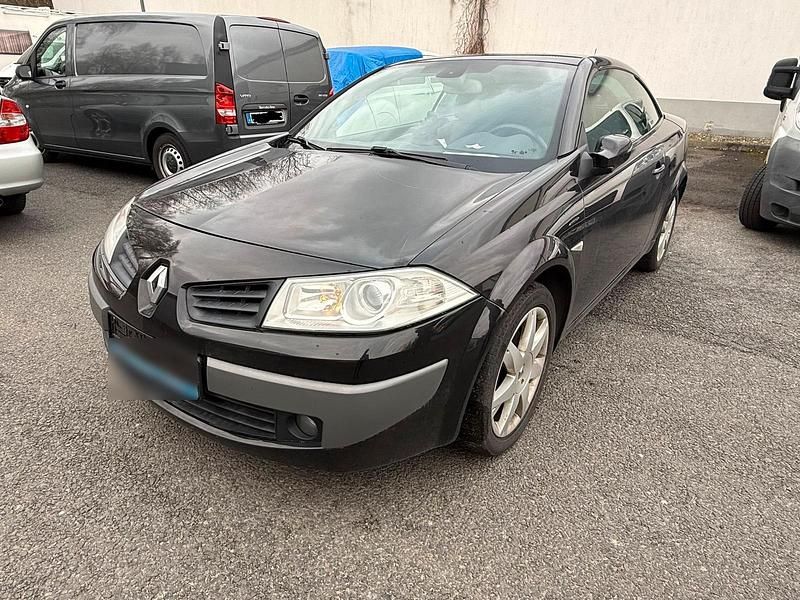 Gebraucht Renault Mégane II 112 PS (82 kW) 2007 Schwarz Cabrio