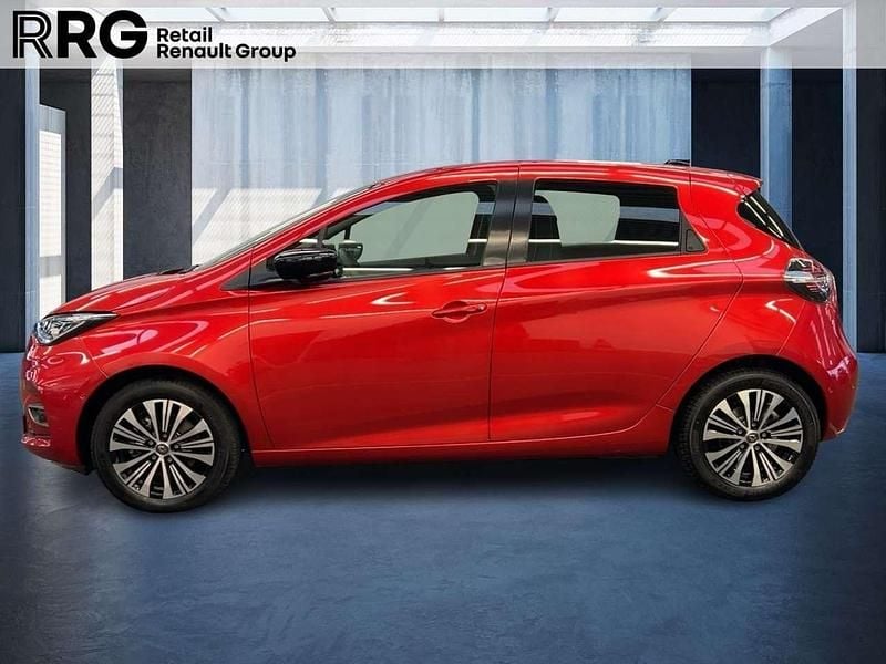 Gebraucht Renault Zoe Iconic 50 kW (69 PS) 2023 Dezirrot Kleinwagen