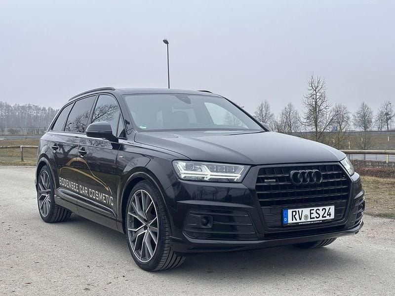 Używany Audi Q7 S-Line 272 KM (200 kW) 2016 Czarny SUV
