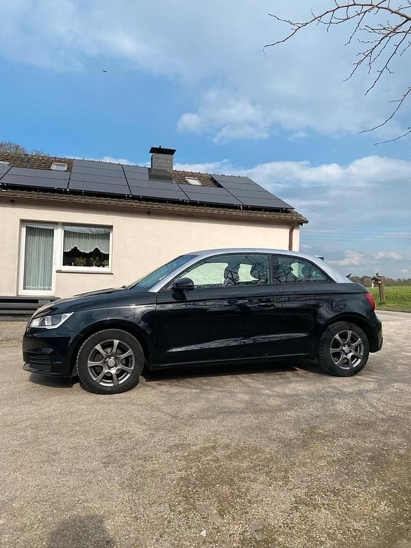 Second-hand Audi A1 95 CP (69 kW) 2016 Negru Hatchback