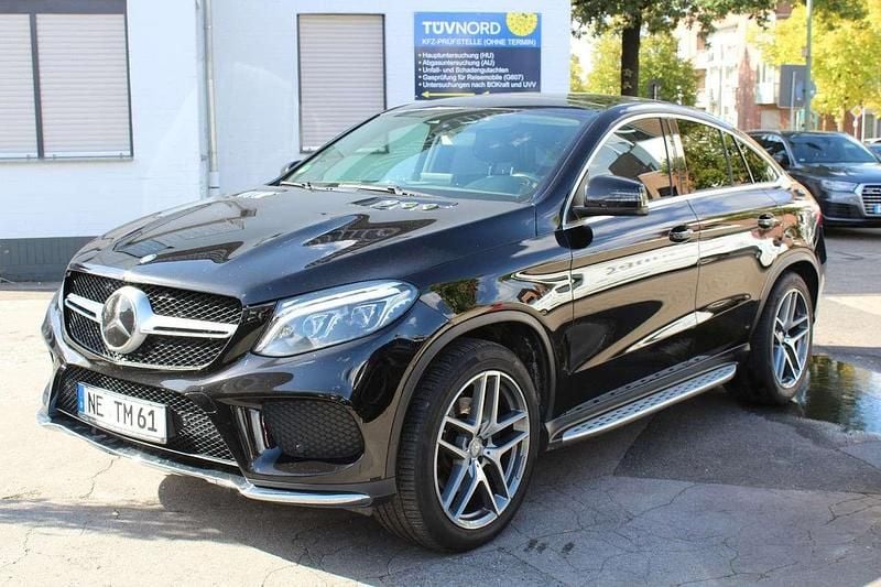 Schwarz Gebraucht 2016 Mercedes GLE350 AMG line Coupé | 40.700 € (Fairer Preis) - Bild 1/4