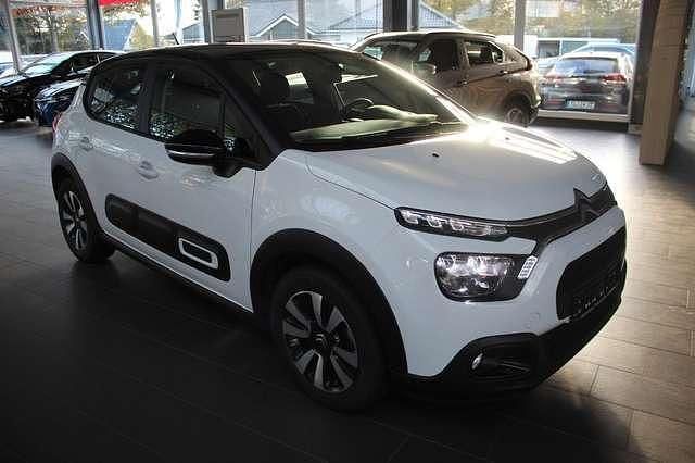 Weiß Gebraucht 2021 Citroën C3 PureTech | 13.770 € (Etwas zu teuer) - Bild 1/4