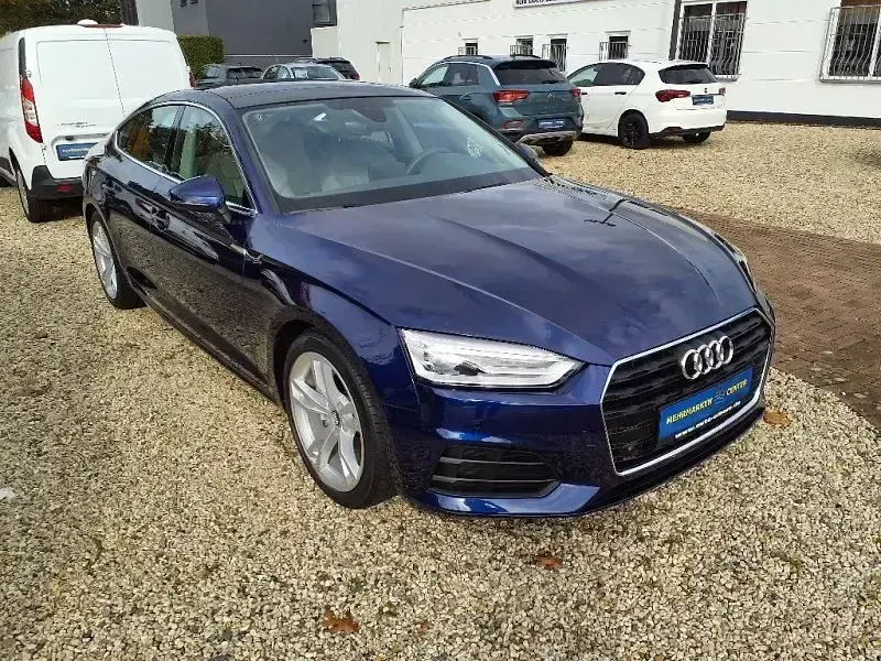 Gebraucht Audi A5 Sportback Sport 190 PS (139 kW) 2019 Blau Kleinwagen