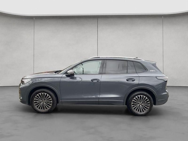 Gebraucht VW Tiguan Design 150 PS (110 kW) 2025 Grau SUV
