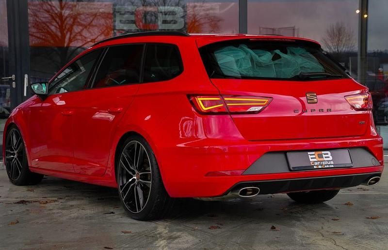 Usado Seat Leon ST CUPRA 300 HP (220 kW) 2020 Vermelho Carrinha