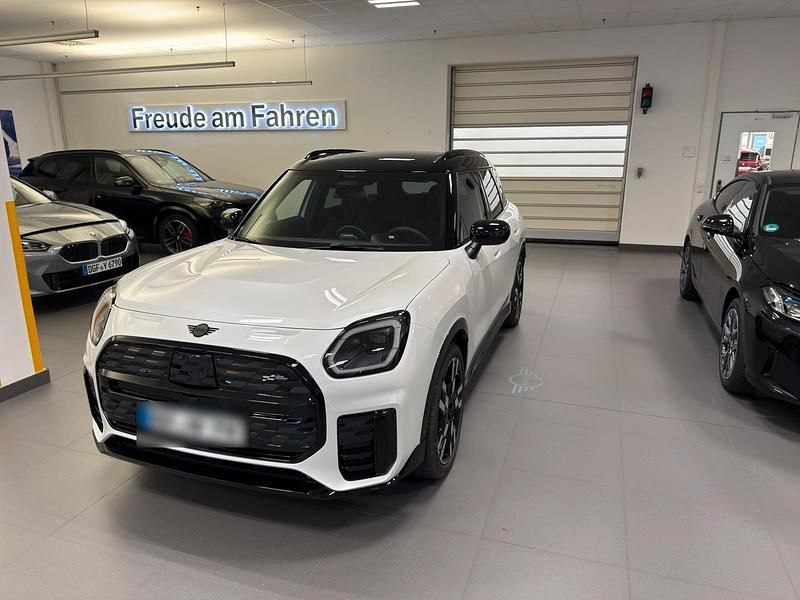 Weiß Gebraucht 2025 Mini John Cooper Works Countryman SUV | 46.000 € - Bild 1/4
