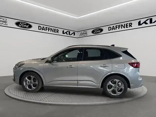Gebraucht Ford Kuga ST-Line 190 PS (139 kW) 2025 Solarsilber SUV