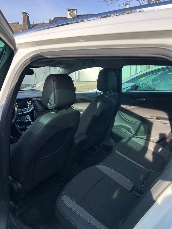 Gebraucht Opel Astra Business Edition 122 PS (89 kW) 2021 Weiß Limousine