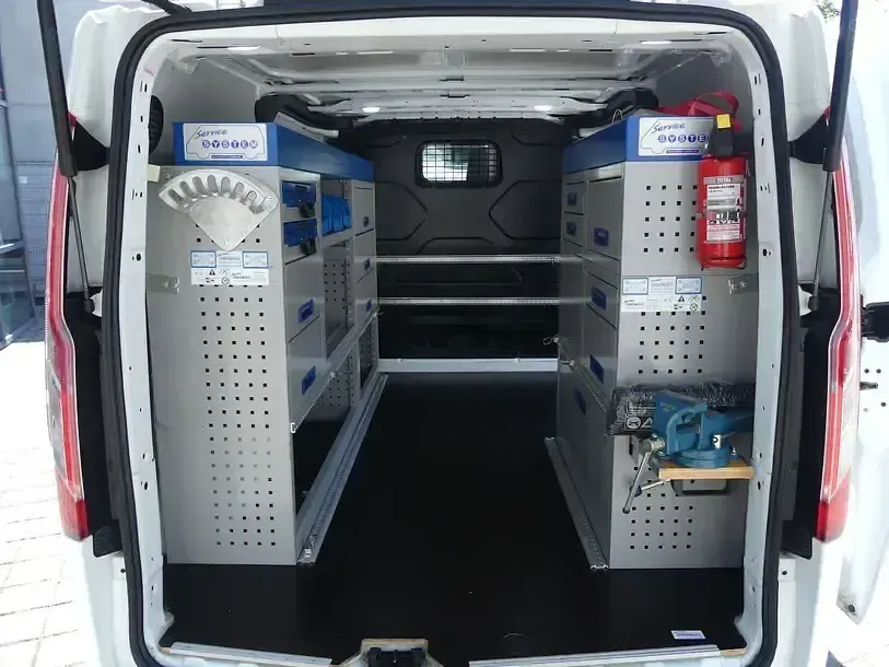 Gebraucht Ford Transit Custom 140 PS (102 kW) 2020 Frostweiß Van / Kleinbus