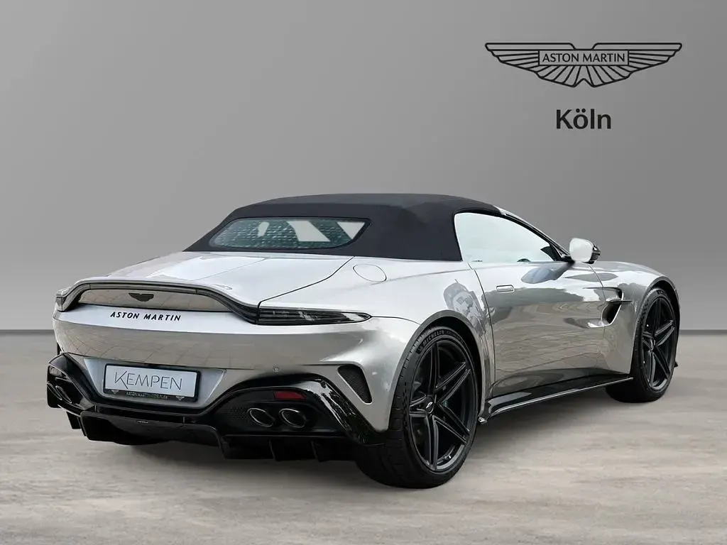 Nowe Aston Martin Vantage 665 KM (489 kW) 2026 Srebrny Coupe