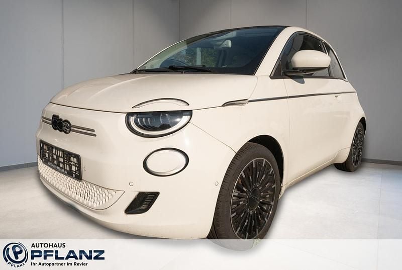 Gebraucht Fiat 500e La Prima 86 kW (118 PS) 2023 Cabrio