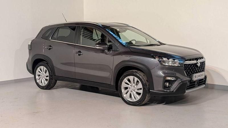 Schwarz Gebraucht 2023 Suzuki SX4 S-Cross Comfort SUV | 23.870 € (Fairer Preis) - Bild 1/4