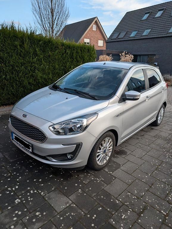 Gebraucht Ford Ka Cool & Connect 86 PS (63 kW) 2019 Silber Limousine