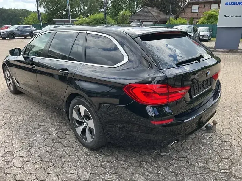 Gebraucht BMW 520 Performance 190 PS (139 kW) 2020 Schwarz Limousine