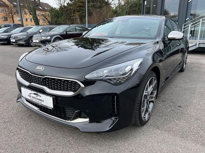 Gebraucht Kia Stinger GT 366 PS (269 kW) 2018 Schwarz Kleinwagen