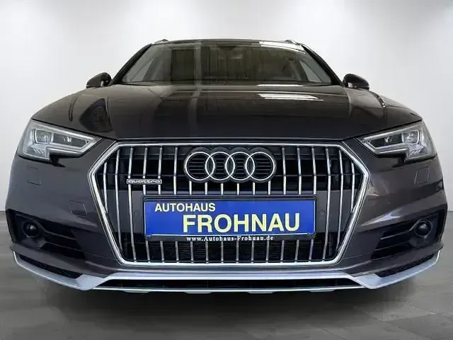 Gebraucht Audi A4 Allroad Ambiente 163 PS (119 kW) 2018 Argusbraun metallic Kombi