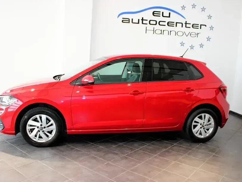 Gebraucht VW Polo IQ Drive 110 PS (80 kW) 2022 Kings red metallic Limousine