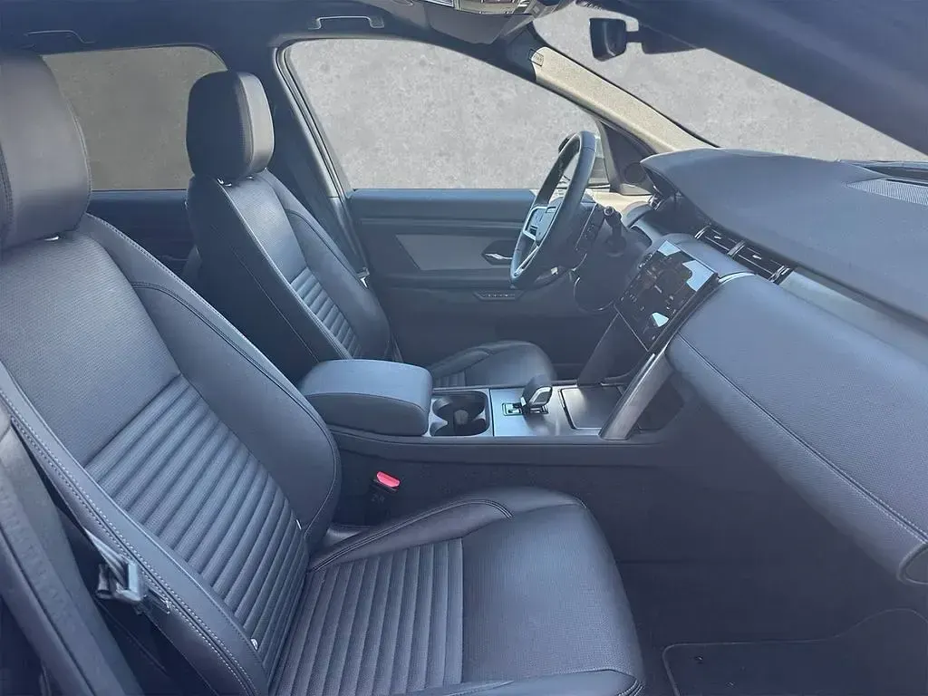 Gebraucht Land Rover Discovery Sport SE Dynamic 163 PS (119 kW) 2025 Schwarz SUV