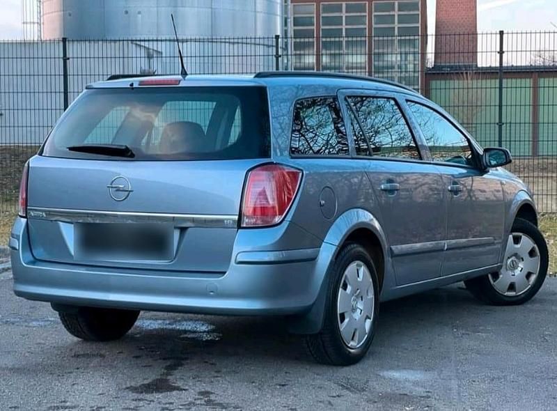 Gebraucht Opel Astra 125 PS (91 kW) 2005 Kombi