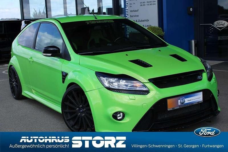 Grün Gebraucht 2010 Ford Focus RS Limousine | 29.990 € - Bild 1/2