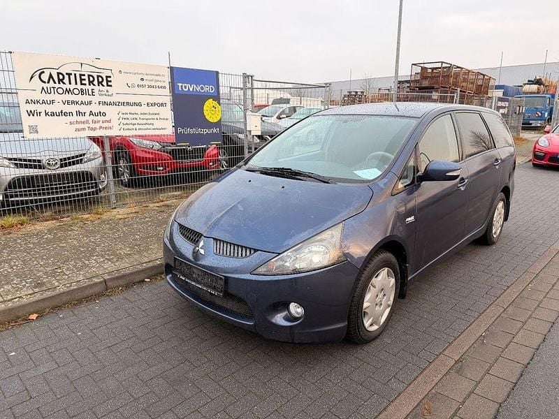 Blau Gebraucht 2006 Mitsubishi Grandis Invite Van / Kleinbus | 1.999 € (Superpreis) - Bild 1/4