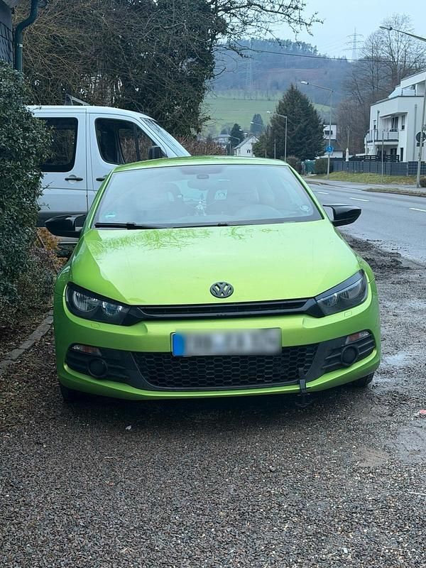 Grün Gebraucht 2009 VW Scirocco Coupé | 6.000 € (Teuer) - Bild 1/4