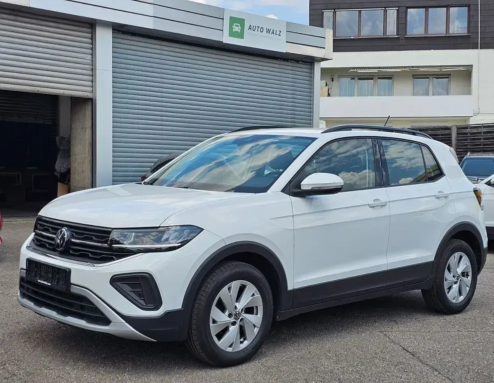 Gebraucht VW T-Cross Life 116 PS (85 kW) 2025 Weiß SUV